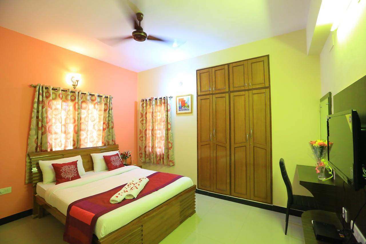Oyo 2916 Apartment Queens Castle Bangalore Exterior foto