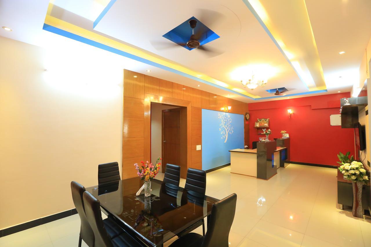 Oyo 2916 Apartment Queens Castle Bangalore Exterior foto