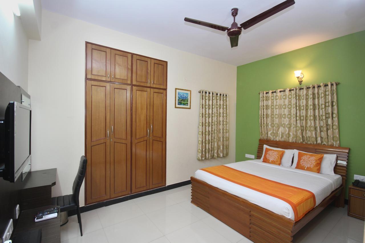 Oyo 2916 Apartment Queens Castle Bangalore Exterior foto