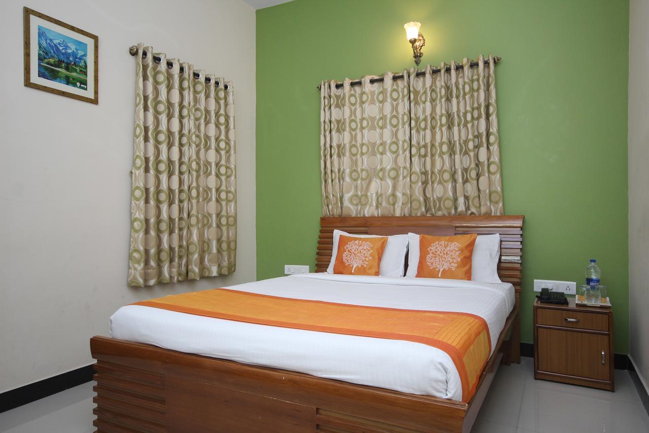 Oyo 2916 Apartment Queens Castle Bangalore Exterior foto